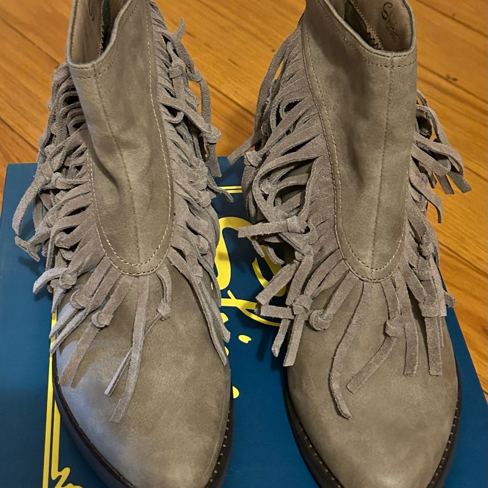 Byanca Ankle Boot by Sbicca Vintage Collection - Picture 4 of 6